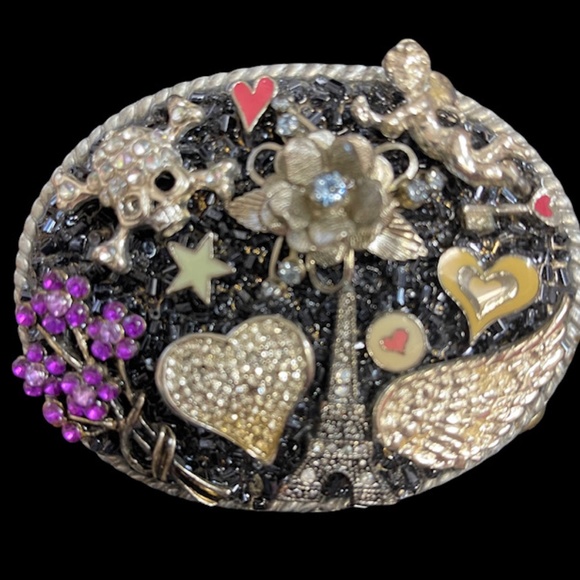 Handemade Designer Belt Buckles by HELEN ASHER DESIGNS new with tags